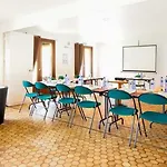 Hotel Première Classe Lille Sud Henin Beaumont 2*