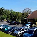 Première Classe Lille Sud Henin Beaumont Hotel