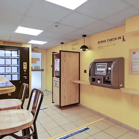 Premiere Classe Lille Sud Henin Beaumont 酒店 2*