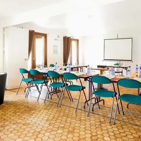 Szálloda Premiere Classe Lille Sud Henin Beaumont 2*