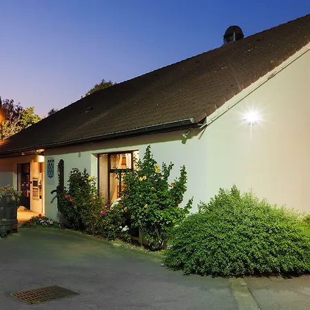 Premiere Classe Lille Sud Henin Beaumont 酒店